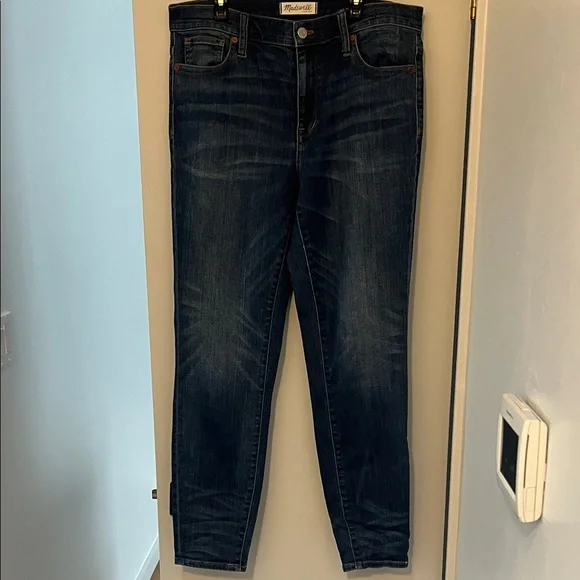 Madewell Women's High Riser Skinny Jeans in Indigo Blue Wash - Picture 4 of 7